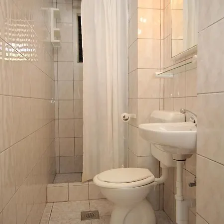 With Parking Space - 7647 * 풀라