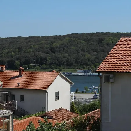 Apartments With A Parking Space Pula - 7647 Apartment *